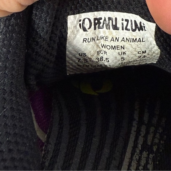 Pearl Izumi women’s Project EM purple, black, green trail running shoes Size 7.5 - Picture 11 of 13